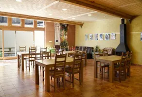 Family-friendly wonderful cottage with pool, terrace & BBQ | Mountain view - Image 3