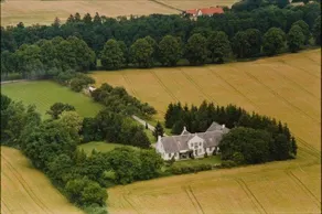 House with garden, BBQ & terrace - Image 3