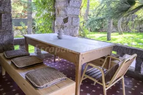 Cottage with garden, pool & terrace | Garden view - Image 5