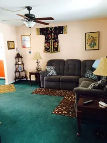Warm and Welcoming Family (Guest room - west facing) - Image 3