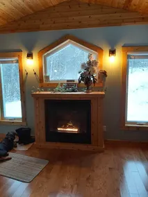 Serene Tiny Cabin Perfect for Relaxing Couples Getaway in Central Huron, Ontario - Image 2