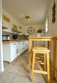 Gite with garden & BBQ - Image 3