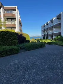 Fully equipped lovely holiday apartment with terrace | Garden view | Close to the beach | Good for workation - Image 5