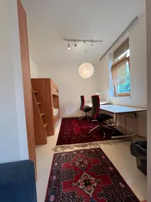 Private room - Image 2