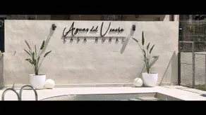 Cottage avec piscine, barbecue et jardin | Vue jardin - Image 2