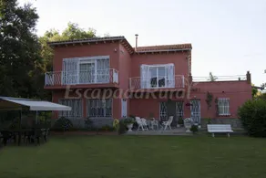 Agréable cottage avec piscine, barbecue et terrasse | Vue jardin | Avec animaux bienvenus - Image 2