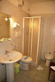 Appartement avec jacuzzi - Image 5