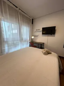 Private room | Close to Plaza Nueva - Image 5