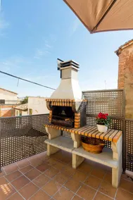 Cottage avec barbecue, jardin et piscine | Vue jardin - Image 4
