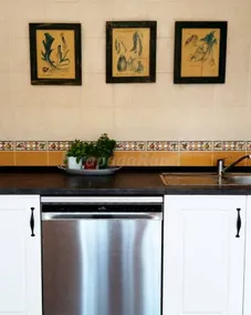 Cottage with garden, terrace & BBQ | Garden view - Image 2