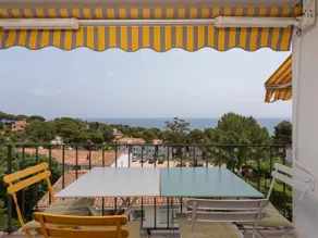 Holiday apartment with terrace | Sea view - Image 4