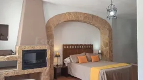 Cottage with terrace & pool | City view | Pets allowed - Image 5