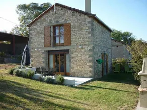 Family-friendly nice gite with terrace, garden & BBQ | Pets are welcome - Image 2