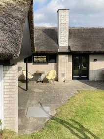 Summerhouse by the heath near the North Sea - Image 3