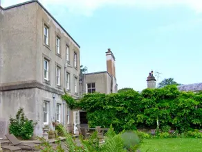 Cottage with garden - Image 3
