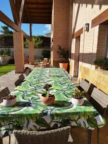 Landhaus mit Garten, Pool und Terrasse | Gartenblick - Image 5