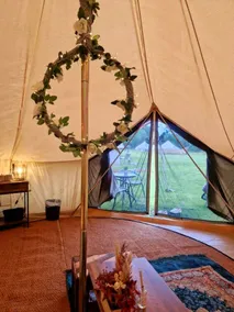 Family Friendly Glamping Experience in Nottingham, England - Image 2