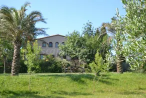 Cottage with terrace, BBQ & garden | Garden view - Image 3