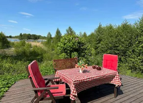 Holiday home with BBQ | Lake view - Image 2