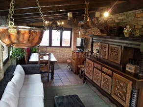Nice cottage with barbeque, garden & pool | City view - Image 5