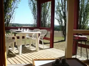 The Musketeers Chalets - Chalet 2 to 5 people - 2 person. included in the price - Image 2