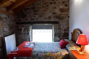 Cottage with terrace, garden & BBQ | Garden view - Image 2