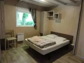 Chalet with terrace & sauna - Image 3