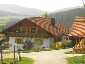 Family-oriented beautiful holiday apartment with terrace, garden & barbecue - Image 2