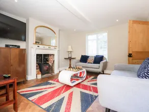 Child-friendly lovely cottage with garden | Pets allowed - Image 3