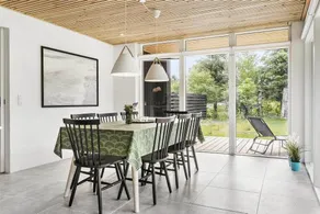 Lovely holiday home with terrace & BBQ - Image 3