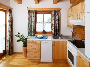 Family-friendly holiday home with sauna, terrace & garden | Pets are welcome - Image 4