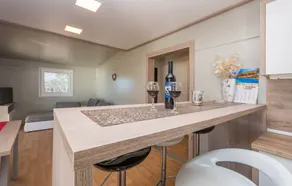 Holiday home with barbeque, garden & terrace | Sea view - Image 5