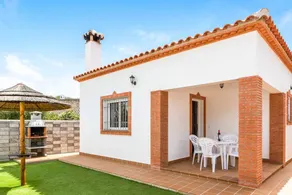 Casa con piscina, giardino e griglia | Vista sul giardino - Image 3