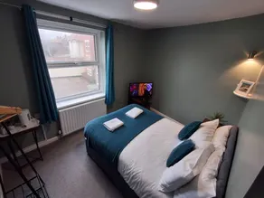 Maravilloso apartamento apropiado para familias | Vistas al lago | Cerca de la playa - Image 3