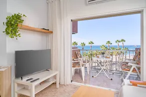 Tolle Wohnung mit Garten und Pool | Bergblick | Strand in der Nähe - Image 5