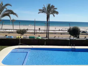 Appartement adapté aux familles avec jardin, internet haut débit et terrasse | Vue plage | À côté de la plage | Idéal pour le télétravail | Avec animaux autorisés - Image 4