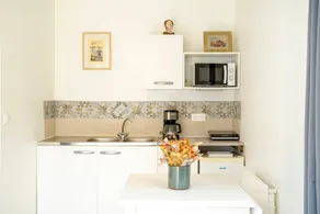 Bed & breakfast with garden | Garden view - Image 5