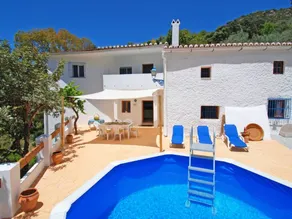 House with private pool, barbecue & garden | Mountain view - Image 2