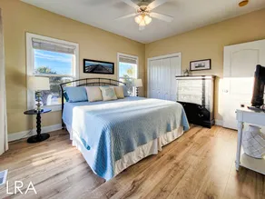 Anchored Inn- Sea Star 202 - Image 3
