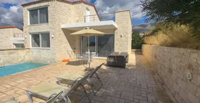 House with private pool, terrace & barbecue | Sea view - Image 2