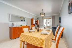 Flat with fast internet & barbecue | City view | Close to the beach - Image 5