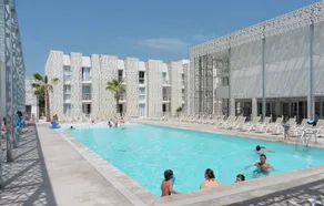 Appartement de vacances convivial et familial avec piscine, terrasse et sauna | À côté de la plage | Avec animaux bienvenus - Image 2