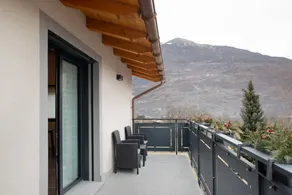 Agradable apartamento totalmente equipado con terraza | Vistas a la montaña | Adaptado para teletrabajar | Admite mascotas - Image 2