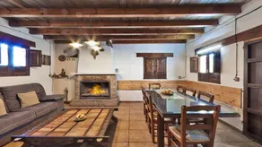 Lovely house with pool, barbecue & jacuzzi | Pet-friendly - Image 4