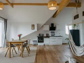 Child-friendly holiday apartment with terrace, barbecue & sauna | Lake view | Pets allowed - Image 2