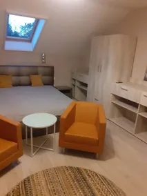 La Chatte apartment house - Image 2