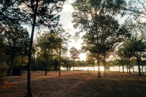 Relaxing Lakeview Safari Tent with Outdoor Seating and Nature Access near Bastrop, Texas - Image 2