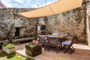 Holiday home with BBQ, garden & terrace | Garden view | Perfect for remote work - Image 3
