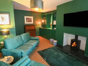 Family-friendly charming cottage with garden & jacuzzi | Pets are welcome - Image 5