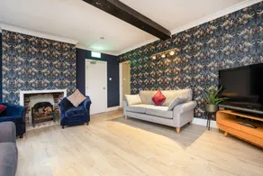 Family-friendly cottage with garden & hot tub | Dogs allowed - Image 4